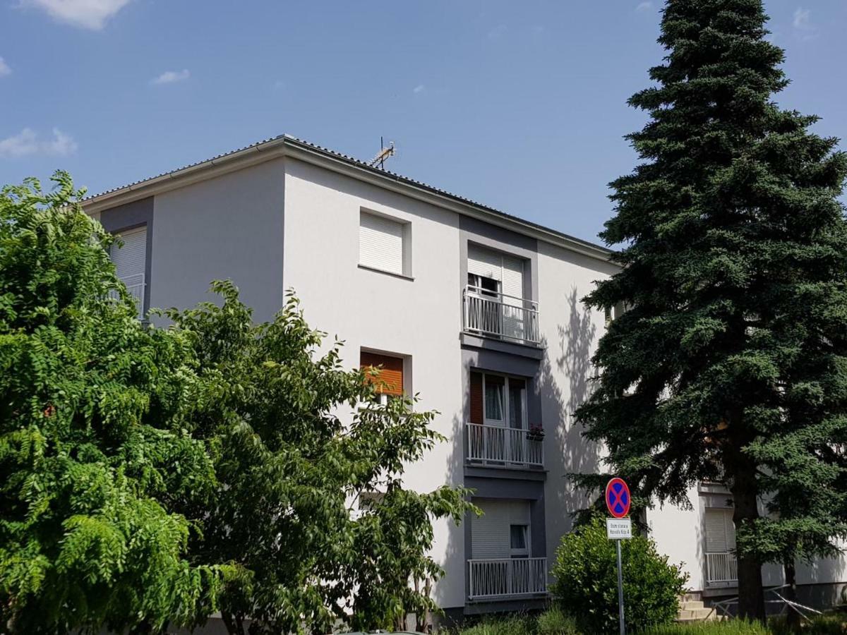 Apartman Monte Rizzi Apartment Pula Exterior foto